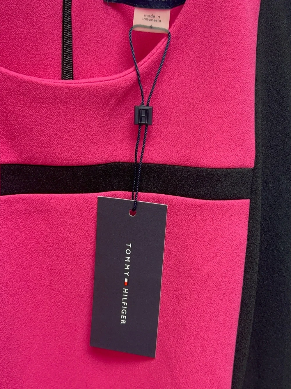 Tommy Hilfiger sleeveless Pink and Black color-block sheath dress NWT Size 4 - Picture 4 of 6